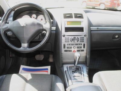 Peugeot 407